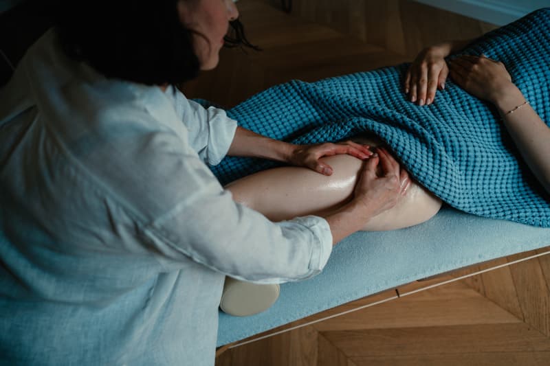 Masaż Tkanek Głębokich - Efektywna Terapia dla Aktywnych i Sportowców miniatura 5